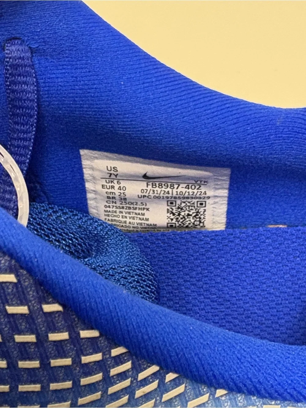 Nike Kids Air Max Dn Blue Gradient Mesh Sneakers with Yellow Swoosh